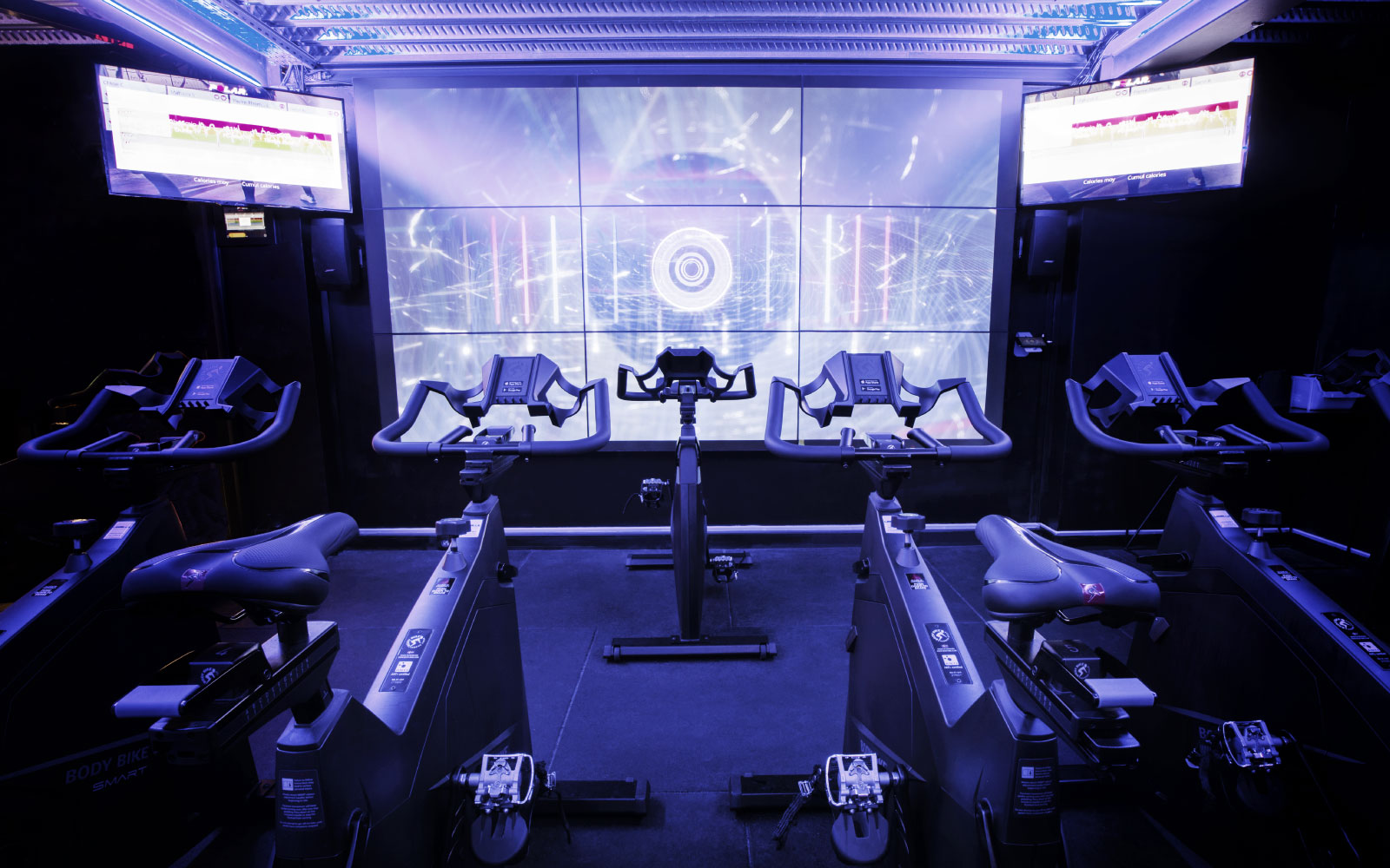 Spinning Club - L'expérience Indoor Cycling - Front de Seine